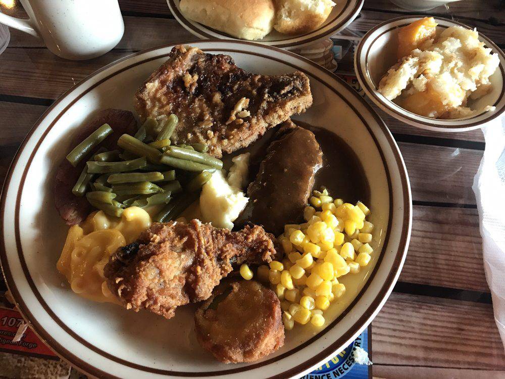 Log Cabin Pancake House of Gatlinburg